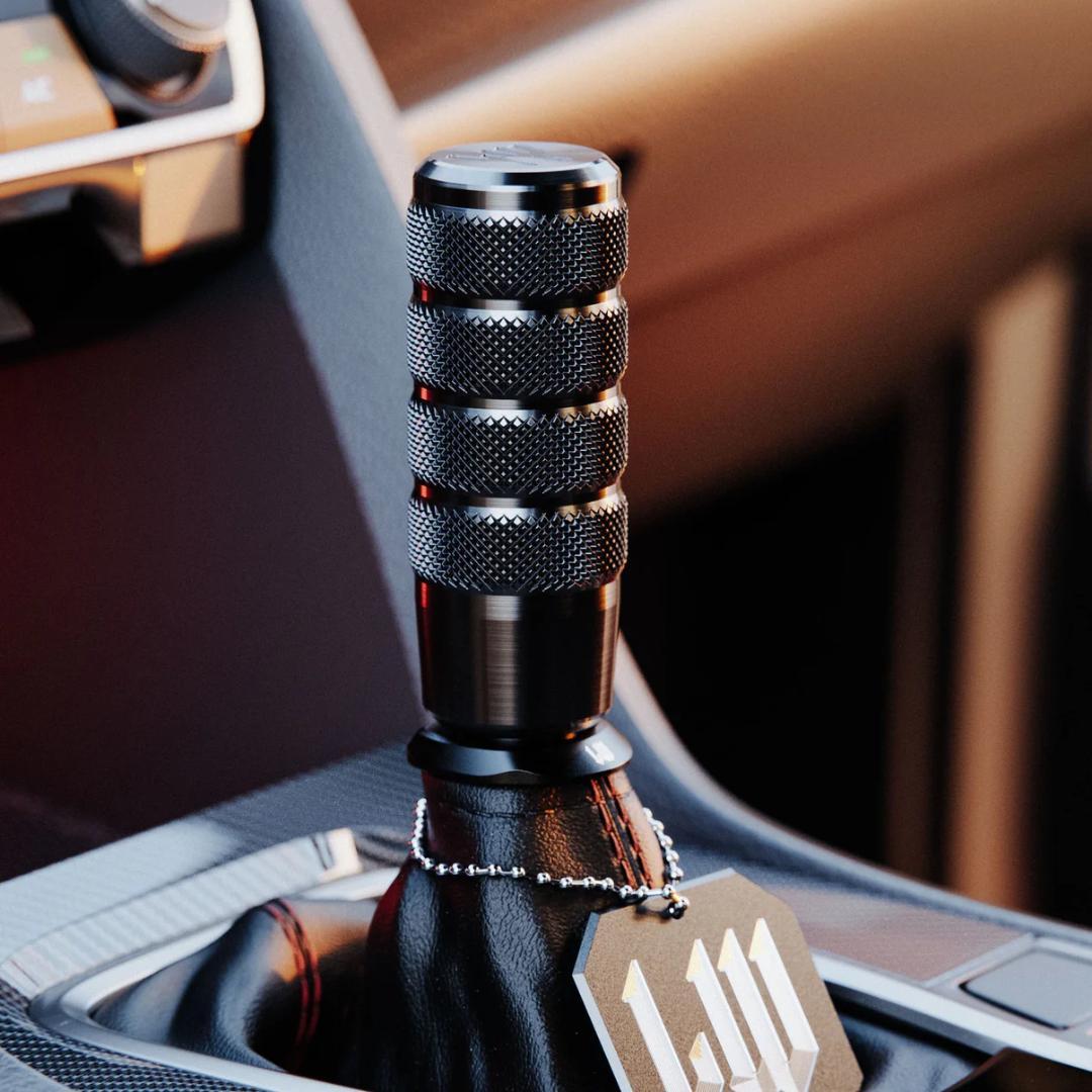 LIKEWISE　THE DAYTONA PRO 2.0　デイトナプロ2.0　ブラックボディ　スチールブラッシュド　シルバー　黒　銀　レースノブ　汎用　ライクワイズ　シフトノブ　シフトパターン　ヘビー　AT　MT　M8 M10 M12 P1.25 P1.5 P1.75