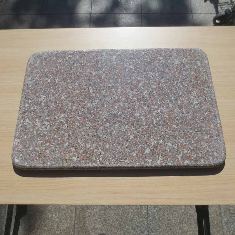 石材店サンソーののし台 のし板 ペストリーボード G635 60×40×2cm カドR加工 R面取り こね台 みかげ石 石板 平板 麺打ち パンこね クッキングボード 送料込み！｜アングル3