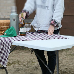 アウトドアテーブル 幅180cm 大型テーブル フォールディングテーブル 折りたたみ レジャー アウトドア BBQ テーブル 机 屋外 キャンプ ピクニック バーベキュー