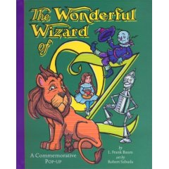 英語版 ロバート・サブダの「The Wonderful Wizard of OZ （オズの魔法使い）」勢いよく回る竜巻に乗ってオズの世界へ！