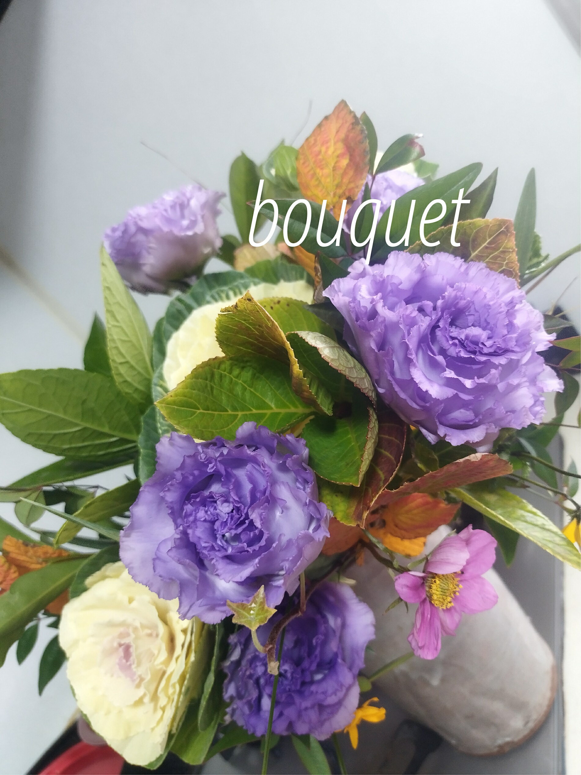 フラワーアレンジメント【バイオレット】花束：手土産、記念日（各イベント）、ご自宅、お誕生日