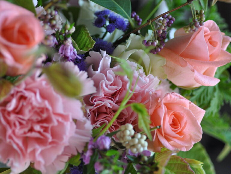 フラワーアレンジメント【ピンク】：花束：手土産、記念日（各イベント）、ご自宅、お誕生日