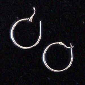 ロジウムコーティングセカンドピアス／クレッセント