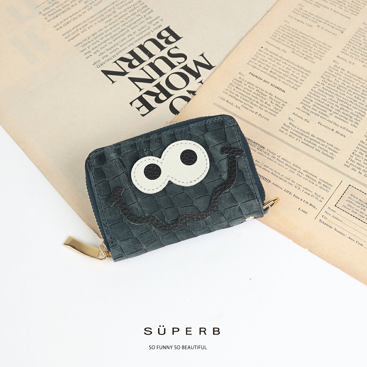 【カットクロコ/6連キョロメキーケース/全3色】スマートキーケース/思わず誰かに見せたくなるキーケース/コンパクト/車/家鍵【ラウンドタイプ】KEY コインケース キーリング キーホルダー レザー カードケース 小銭入れ レディース メンズ プレゼント【カッティングクロコ】