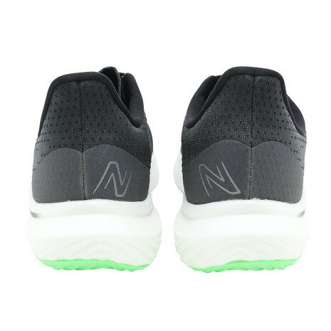 NewBalance（ニューバランス）『FuelCellREBELV3』