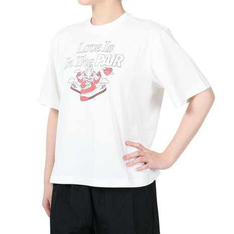 ナイキ（NIKE）（レディース）OC 1 ボクシー VDAY 半袖 Tシャツ FQ8871-100のサムネイル