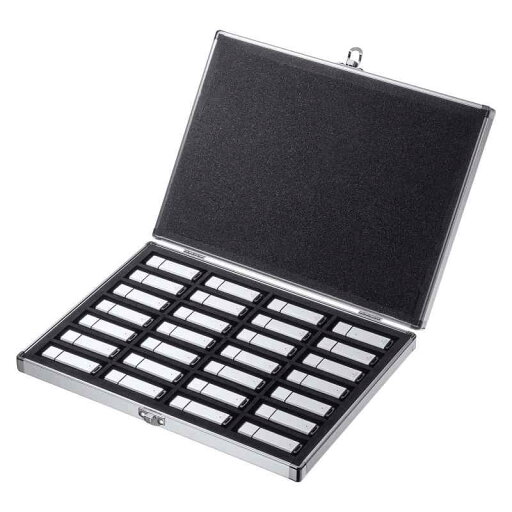 サンワサプライ(Sanwa Supply) USBフラッシュメモリケース (28本収納) FC-UFD2N シルバー サンワサプライ(Sanwa Supply) USBフラッシュメモリケース (28本収納) FC-UFD2N シルバー