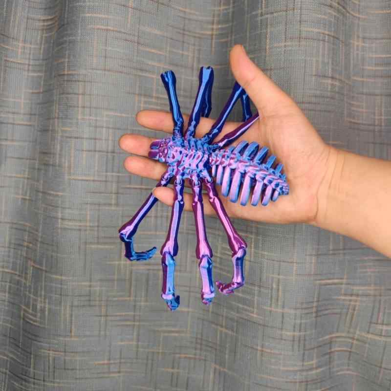 玩具 フィギュア 蜘蛛 動物 模型 プラスチック 関節 可動 紫 金 黒 緑 赤 青 24cm
