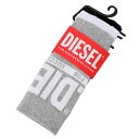 ブランドディーゼル DIESEL 商品番号00SAYJ-0QATV SKM-RAY-THREEPACK 素材組成: 49%綿＋30%ナイロン＋14%ポリエステル＋5%分類外繊維(ゴム)＋2%ポリウレタン カラーE3843 仕様3枚セット、Mサイズ（25-27.5cm相当） 生産国CHINA 付属品商品タグ サイズ-(cm)×-(cm)×-(cm) ◆ディーゼル DIESEL◆ディーゼル定番ロゴソックス3足セット。ディーゼルのヘリテージを感じるブランディングロゴがクールな一足。どのようなスタイリングにも合わせやすく絶妙なコーディネートアクセントになる優れもの。ベーシックカラーのパックアイテムはプレゼントにもおすすめ。◆ディーゼル DIESEL◆靴下 ソックスミドル丈3足セット00SAYJ-0QATV SKM-RAY-THREEPACK E3843