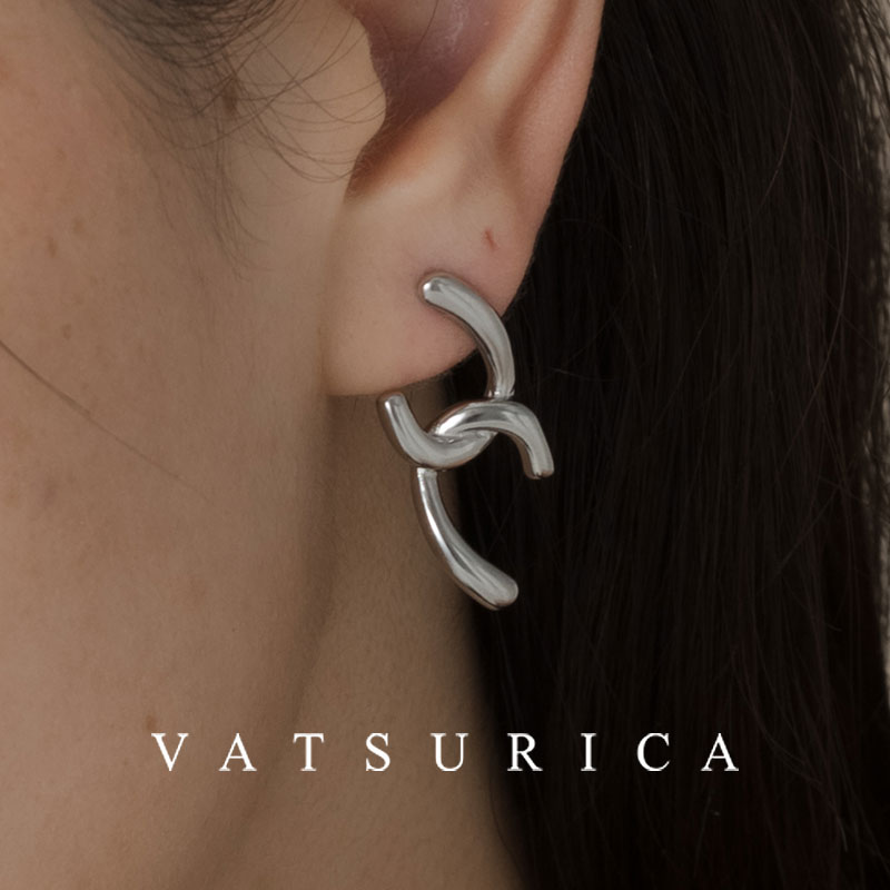 バツリカ ピアス トリム 金属アレルギー対応 / サージカルステンレス / 316L / クロスピアス / TRIM BY VATSURICA / トリムバイバツリカ / ギフト プレゼント 贈り物 / アクセサリー / ワンポイント / 両耳用 / メール便送料無料 af-031p-sv