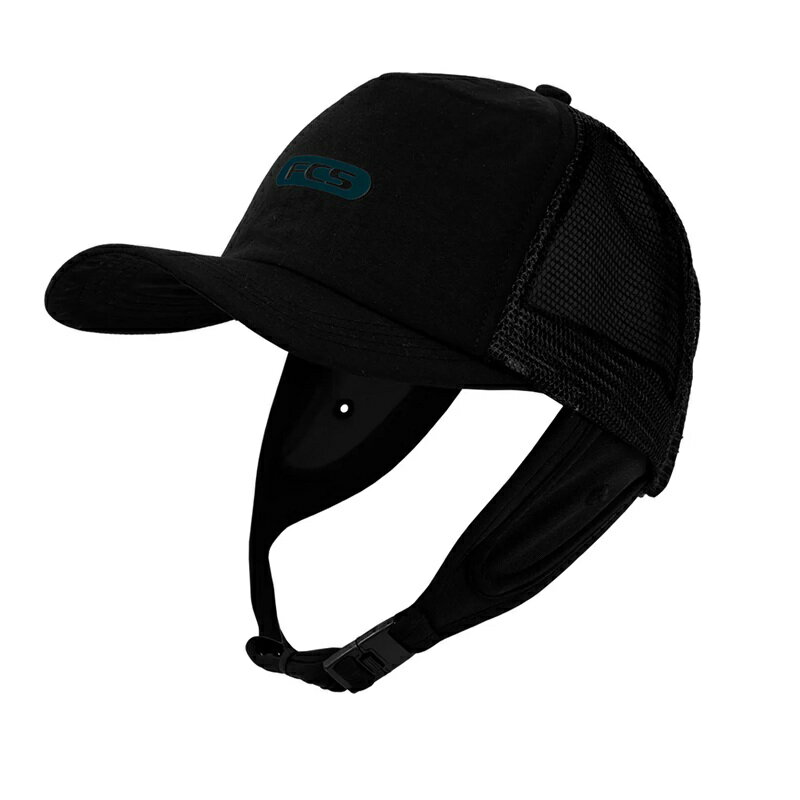 Essential Truckers Wet Cap ハードなつばが快適なサーフキャップは、サーフィンの際にしっかりと固定され、日差しや外気から守られるようデザインされています。 カラー：BLACK/TEAL サイズ：FREE 安全なイヤーピース付きブラックストラップ パンチングパネル マットシリコンのブランドロゴ 調節可能なバックストラップ 50+UPF ※掲載写真はメーカーの写真を使用しております。 ※商品のデザイン、仕様、価格は予告なく変更する場合がありますのでご了承ください。 沖縄・離島エリアへの発送は行っておりません。 ご注文後にキャンセルのお手配をさせて頂きますのでご了承ください。 ※画像は撮影状況やPC環境により実際の色合いと若干違って見える場合があります。ご了承下さい。またサイズ・カラー違いなどの返品・キャンセルは一切致しておりませんのでご了承ください。 ※当店からはメールにてご連絡致しますので必ずメールアドレス【surfup@shop.rakuten.co.jp】の受信許可の設定をお願い致します。