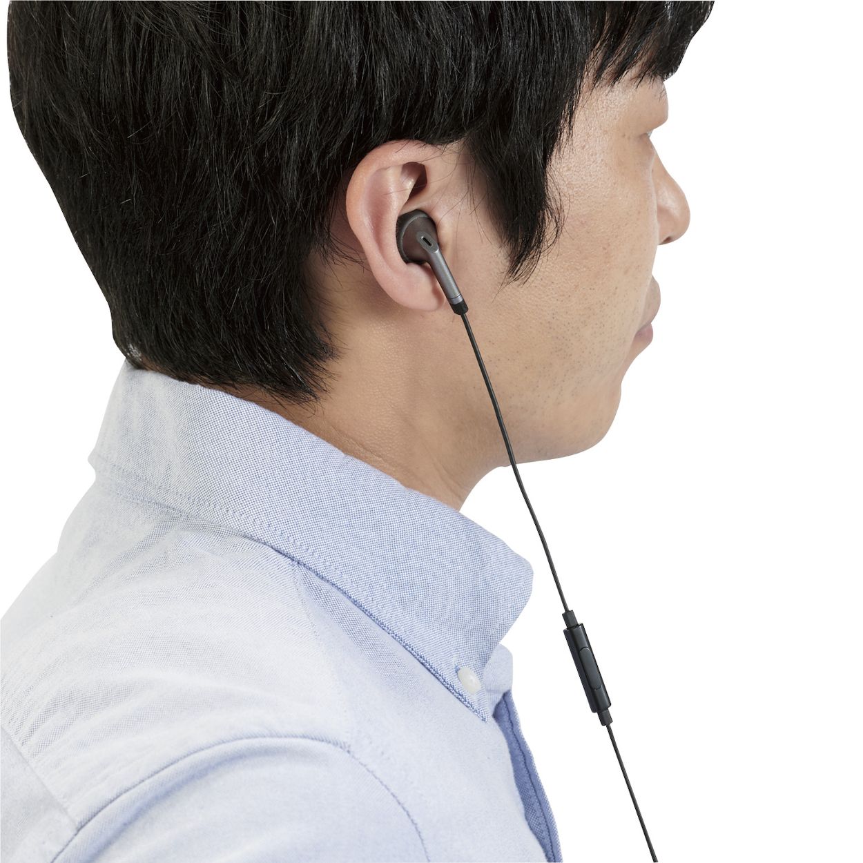 ステレオイヤホン/セミオープン型/φ3.5mm/マイク付/Fast Music/FS10I/13.6mmドライバー/高耐久ケーブル/ブラックエレコム株式会社