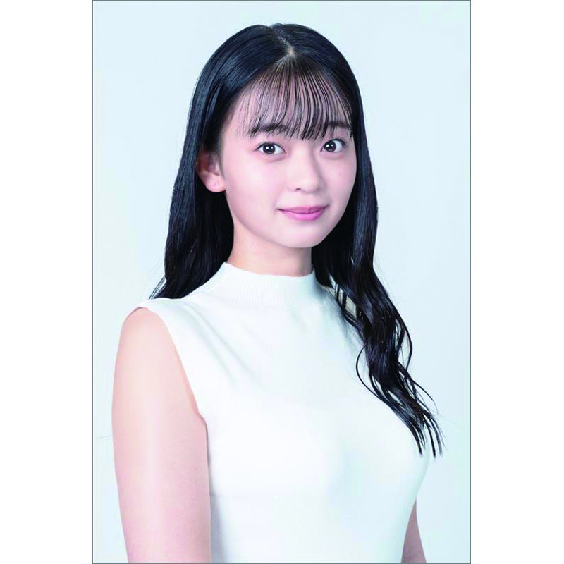 2027 CALENDAR COLLECTION 涼井菜生 PRODUCT SPECIFICATIONS 商品品番 27CL-0197 発売予定日 2026年11月07日 発売 仕様・サイズ A2・8枚 (巻) 定価 (税込) 4,620円 (税込) JANコード 4900459570931 【ご注文前のご確認事項（必読）】 掲載画像について: 表紙画像および中面サンプルはメーカー監修中のイメージです。実物と一部デザインが異なる場合がございます。画像違いでの返品・交換はお受けできません。 入荷・発送時期について: ご注文確定後にメーカー手配を開始いたします。受付日より通常10〜15営業日前後での入荷・発送見込みとなります。メーカー在庫完売時はやむを得ずキャンセルとなる場合がございます。 発売日の変更について: 発売日はメーカー都合により頻繁に変更・延期となる場合がございます。最新情報に準拠し、発売日以降の入荷分より順次発送いたします。 同梱配送のご注意: 特殊ロール形状および梱包都合上、書籍・CD・DVD等と一緒のご注文はお受けできません。カレンダー単体でのご注文をお願いいたします。