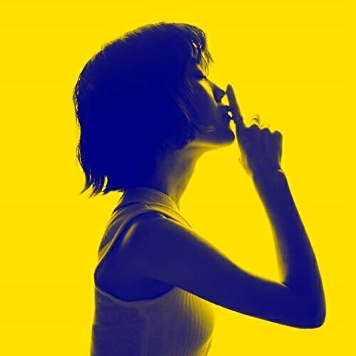 HONEY (SHM-CD) (紙ジャケット) (Standard Edition)Reiレイ れい　発売日 : 2020年11月25日　種別 : CD　JAN : 4988031400302　商品番号 : UCCJ-2185【商品紹介】シンガー・ソングライター/ギタリスト、Reiが、待望のセカンド・アルバム『HONEY』を11月25日にリリースされることが発表になった。ミニ・アルバム『SEVEN』から1年ぶり、ファースト・アルバム『REI』からは2年ぶりとなる本作は、「孤独」「一途な愛」をキーワードに、ひとりの女の子の秘密のダイアリーを覗くようなパーソナルな作品となっている。また、今作の制作にあたり構想から掲げてきた「NEO-TRAD」をテーマに彼女の原点であるルーツミュージックを現代に昇華させた、ハイブリッドなサウンドに仕上がった。ギタリストとしてだけでなくシンガー・ソングライターとしても大きく飛躍を遂げたReiの新たな一面を垣間見ることが出来る。アルバム制作はコロナ禍の中、自宅やリモートでの作業も交えて行われ、そこで感じたReiの赤裸々な想いなども反映されたこれまでにない内容となっている。【収録内容】CD:11.B.U.2.COLORS3.Categorizing Me4.What Do You Want?(HONEY mix)5.Lonely Dance Club(w/SOIL&"PIMP"SESSIONS)6.Broken Compass7.Stella8.Today!9.ORIGINALS10.ERROR 40411.matatakuma12.my honey pie
