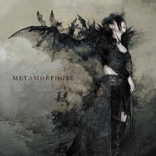 METAMORPHOSE (通常盤)矢島舞依ヤジママイ やじままい　発売日 : 2022年5月18日　種別 : CD　JAN : 4948722560753　商品番号 : FOCA-15【商品紹介】ダークな世界観を持つ矢島舞依のシンフォニックメロスピアルバム発売!メロスピに特化した今作は、1st full albumまでに収録されたメロスピ曲+新曲を収録したメロスピアルバムとなる。進化して帰ってきた楽曲たちと、リード曲「Metamorphose」、速いは正義「Injustice」。そして矢島舞依の初作曲が収録されている。速くてダークな独創的世界を堪能せよ!【収録内容】CD:11.Metamorphose2.REPLICA3.Masquerade4.Requiem of Silence5.Inferno6.鮮紅のOVERLORD7.BLOOD RESOLUTION8.INJUSTICE9.Black Swan Theory10.造り笑顔と嘘偽りのカモフラージュ11.必要悪サバト12.LUNATIC ISOLATION13.Silver Bullet