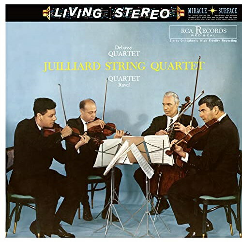 ドビュッシー&ラヴェル:弦楽四重奏曲ジュリアード弦楽四重奏団ジュリアードゲンガクシジュウソウダン じゅりあーどげんがくしじゅうそうだん　発売日 : 2021年8月25日　種別 : CD　JAN : 4547366519341　商品番号 : SICC-2225【商品紹介】1946年に作曲家ウィリアム・シューマンの発案で、ロバート・マンをはじめとするジュリアード音楽院の若い教授たちによって結成されたジュリアード弦楽四重奏団は、第2次世界大戦後の弦楽四重奏の方向性を決定付けたアンサンブル。「ベルク:抒情組曲」と並ぶ、ジュリアード弦楽四重奏団のRCA時代最高の名盤の復活です。ドビュッシーの音楽に潜むロマン的な要素と、ラヴェルの音楽に聴かれる印象主義的な側面をはっきりと打ち出した斬新な演奏として当時大きな話題となった演奏で、1970年の再録音よりも充実度は高いとも言われる名盤です。【収録内容】CD:11.弦楽四重奏曲ト短調 作品10 第1楽章 活気をもって2.弦楽四重奏曲ト短調 作品10 第2楽章 たいへん生き生きと、リズミックに3.弦楽四重奏曲ト短調 作品10 第3楽章 穏やかで表情豊かに4.弦楽四重奏曲ト短調 作品10 第4楽章 きわめて中庸に、活気をもって5.弦楽四重奏曲ヘ長調 第1楽章 アレグロ・モデラート(中庸な程度に快活に)6.弦楽四重奏曲ヘ長調 第2楽章 出来るだけ生き生きと - きわめてリズミカルに7.弦楽四重奏曲ヘ長調 第3楽章 きわめて遅く8.弦楽四重奏曲ヘ長調 第4楽章 生き生きと激しく