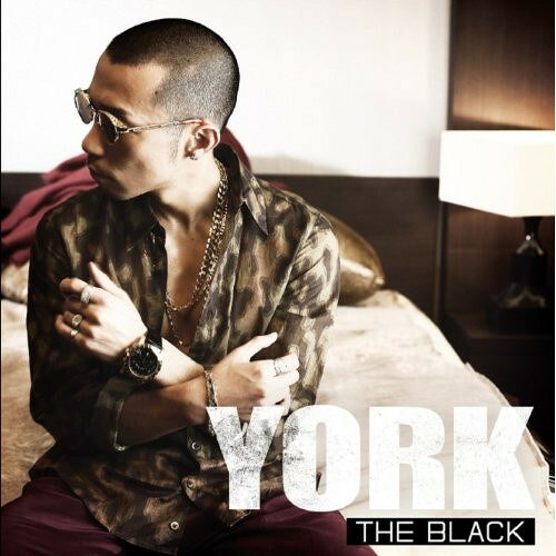 THE BLACK (CD+DVD)YORKヨーク よーく　発売日 : 2014年4月09日　種別 : CD　JAN : 4988064596010　商品番号 : RZCD-59601【商品紹介】「メロー&ワイルド」と形容される唯一無二の歌声がR&B/HIP HOP界で広く支持されているシンガー、YORK。13年2月に発売された「THE NEW BEGINNIG」に続くメジャーデビュー後、2作目となるアルバム。コラボアーティストにもDJ KOMORI、JOYSTICKK、KEN THE 390、SKY-HI、Staxx T、TAKA fromDEEPらを迎え、盤石の布陣に。【収録内容】CD:11.Angel2.Let it go! feat.SKY-HI,Staxx T3.THA BLACK RIDAZ4.I WANNA LOVE feat.KEN THE 3905.Baby6.I'm so crazy feat.YUSA7.A place in the Sun8.Missing feat.JOYSTICKK9.U'll be in my heart feat.TAKA from DEEP10.No More Cry(DJ KOMORI Remix)DVD:21.Let it go! feat.SKY-HI,Staxx T(Music Video)2.THA BLACK RIDAZ(Music Video)3.Let it go! feat.SKY-HI,Staxx T(Recording Off Shot)