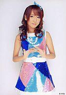 【中古】生写真(AKB48・SKE48)/アイドル/AKB48 佐藤由加理/膝上/ビーズの混色衣装/指組み/公式生写真