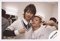 【中古】生写真(ジャニーズ)/アイドル/KAT-TUN KAT-TUN/中丸・田中/肩組み/バスト...