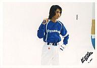 【中古】生写真(ジャニーズ)/アイドル/KinKi Kids KinKi Kids/堂本剛/横型/膝上/青ユニフォーム/右手バット/背景白/公式生写真