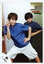【中古】生写真(ジャニーズ)/アイドル/ジャニーズJr. 生田斗真・風間俊介/ジャニーズJr.時代/膝上・生田左手腰・右手指立て/公式生写真