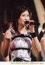 【中古】生写真(ハロプロ)/アイドル/モーニング娘。 モーニング娘・石川梨華/腰上・背景ライブ・右手グー・左手マイク/公式生写真