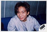 【中古】生写真(ジャニーズ)/アイドル/TOKIO TOKIO/城島茂/横型・衣装水色・青いソファ・バストアップ/公式生写真のサムネイル