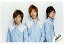【中古】生写真(ジャニーズ)/アイドル/NEWS NEWS/草野博紀・小山慶一郎・加藤シゲアキ/横型・衣装水色・センター小山/公式生写真 200円