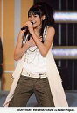 【中古】生写真(ハロプロ)/アイドル/°C-ute 矢島舞美/ライブフォト・膝上・白ジャケット・白シャツ・カーキ色ズボン・左手マイク/公式生写真