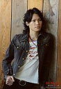 【中古】生写真(ジャニーズ)/アイドル/Kis-My-Ft2 Kis-My-Ft2/二階堂高嗣/上半身・ジーンズジャケット・インナー白・右手腰・目線右・背景木目柄/Kis-My-Ftに逢えるdeShow/公式生写真