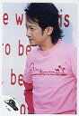 【中古】生写真(ジャニーズ)/アイドル/SMAP SMAP/中居正広/腰上・衣装ピンク・背景英字/公式生写真