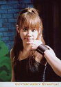 【中古】生写真(ハロプロ)/アイドル/モーニング娘。 モーニング娘。/高橋愛/衣装黒・左手親指立て・リストバンド・背景レンガの壁/公式生写真