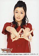 【中古】生写真(ハロプロ)/アイドル/モーニング娘。 モーニング娘/久住小春/上半身・ユニフォーム赤・両手ピース・背景白・「RAKUTEN EAGLES」ロゴ/楽天イーグルス 08年開幕記念/公式生写真