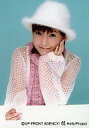 【中古】生写真(ハロプロ)/アイドル/モーニング娘。 モーニング娘。/安倍なつみ/バストアップ・衣装ピンク・帽子白・背景水色・左手頬/公式生写真