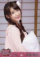 【中古】生写真(AKB48・SKE48)/アイドル/SDN48 小原春香/上半身・ピンク色・豹柄のパジャマ・白い枕/DVD｢サタデーナイトイジリーVol.6｣特典