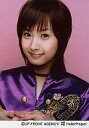 【中古】生写真(ハロプロ)/アイドル/モーニング娘。 モーニング娘/藤本美貴/上半身・衣装紫・背景ピンク/公式生写真