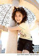 【中古】生写真(ハロプロ)/アイドル/Berryz工房 Berryz工房/菅谷梨沙子/シャツ黄色・膝上・柱/2L判公式生写真