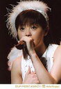【中古】生写真(ハロプロ)/アイドル/Hello! Project 松浦亜弥/ライブフォト・バストアップ・背景黒・衣裳白・帽子白・左手マイク・右手胸/公式生写真