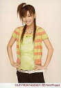 【中古】生写真(ハロプロ)/アイドル/モーニング娘。 モーニング娘。/新垣里沙/膝上・衣装ボーダー柄.黄緑.オレンジ・両手腰・ズボン黒/公式生写真