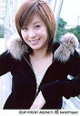 【中古】生写真(ハロプロ)/アイドル/Hello! Project 松浦亜弥/バストアップ・パーカー黒・インナーグレー・首周りにファー・柵に肘掛け/公式生写真