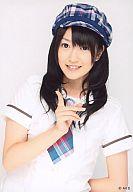 【中古】生写真(AKB48・SKE48)/アイドル/AKB48 佐藤亜美菜/上半身/帽子チェック・チェックのネクタイ/AKS公式生写真