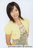 【中古】生写真(ハロプロ)/アイドル/Berryz工房 Berryz工房/須藤茉麻/上半身・ジャケット黄色/公式生写真