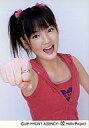 【中古】生写真(ハロプロ)/アイドル/モーニング娘。 モーニング娘。/道重さゆみ/バストアップ・衣装赤・右手突き出し・背景水色/公式生写真