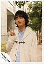 【中古】生写真(ジャニーズ)/アイドル/Hey! Say JUMP Hey! Say! JUMP/伊野尾慧/上半身・白コート・右手ピース/公式生写真