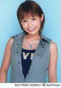 【中古】生写真(ハロプロ)/アイドル/モーニング娘。 モーニング娘。/安倍なつみ/上半身・衣装緑・インナー黒・背景水色・顔傾げ/公式生写真