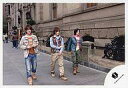 【中古】生写真(ジャニーズ)/アイドル/NYC NYC/中山・山田・知念/横型・全身・歩く・中山指絡め・ジーンズ・背景野外/公式生写真