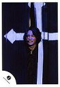 【中古】生写真(ジャニーズ)/アイドル/Kis-My-Ft2 Kis-My-Ft2/二階堂高嗣/ライブフォト・上半身・衣装黒・背景黒・十字架・目線左/公式生写真(3)