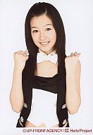 【中古】生写真(ハロプロ)/アイドル/モーニング娘。 モーニング娘。/久住小春/上半身・衣装黒・白・蝶ネクタイ白・両手グー/公式生写真