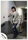 【中古】生写真(ジャニーズ)/アイドル/KAT-TUN KAT-TUN/田口淳之介/全身・グレージャケット・インナー白・ジーンズ・右手パー/公式生写真