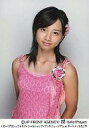 【中古】生写真(ハロプロ)/アイドル/Berryz工房 Berryz工房/須藤茉麻/上半身・衣装ピンク・ピンク髪飾り・背景灰色/ハロープロジェクトオフィシャルショップ・プッチミュジアムinポートメッセなごや/公式生写真(3)